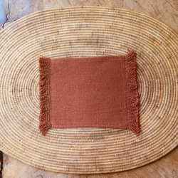 手織り布で作ったふさふさコースター 2枚組 (H-co-10) 3枚目の画像