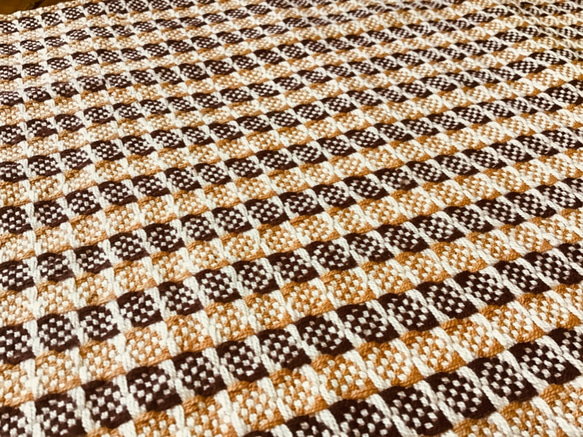 手織り布で作ったふさふさランチョンマット 3枚目の画像