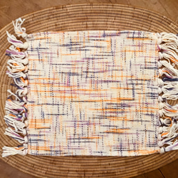 手織り布でふさふさ敷物作りました☆ 1枚目の画像