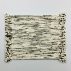 手織り布で作ったふさふさコースター 2枚組(H-ＣＯ-19) 2枚目の画像