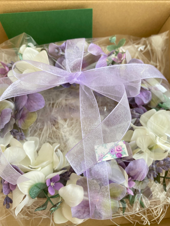 『Creema限定』【送料無料】白と紫の紫陽花のリース　オーバル型　A-101 3枚目の画像