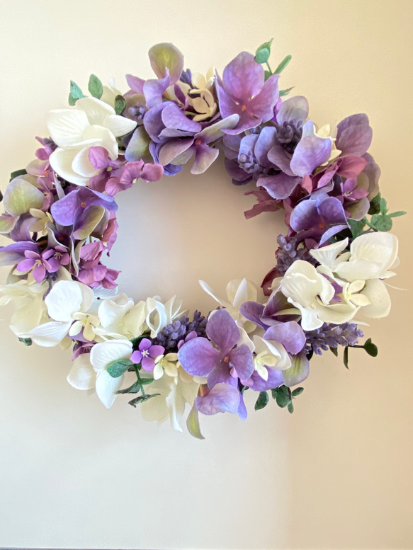 『Creema限定』【送料無料】白と紫の紫陽花のリース　オーバル型　A-101 8枚目の画像