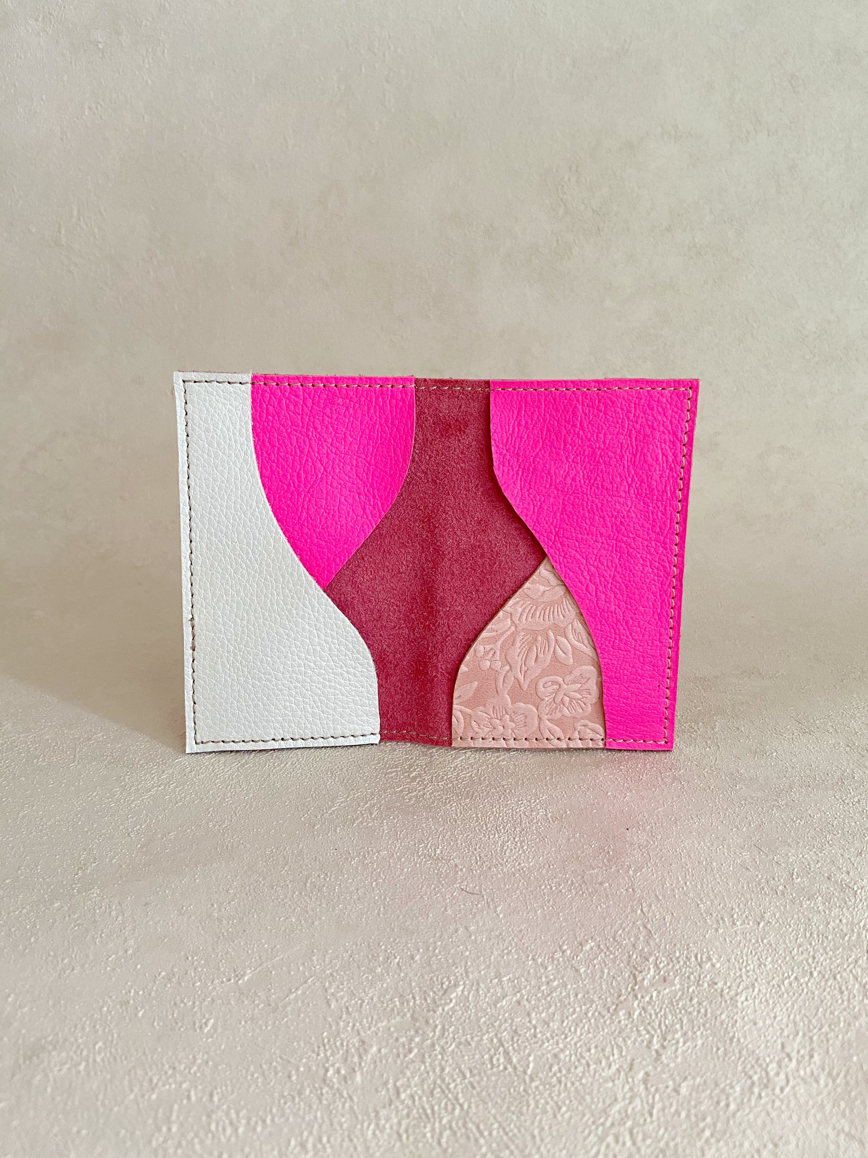 ピンク 合成皮革 フェイスパウダーケース 楽天市場】YFFSFDC 5g超薄い鏡付き パウダーケース クリアルース