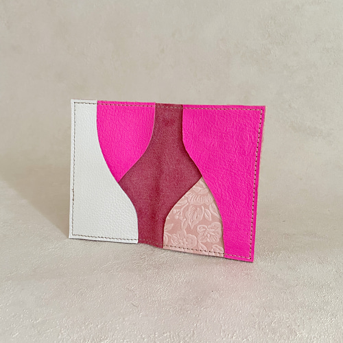 カードケース 本革 名刺入れ パスケース 蛍光 ピンク 名刺入れ