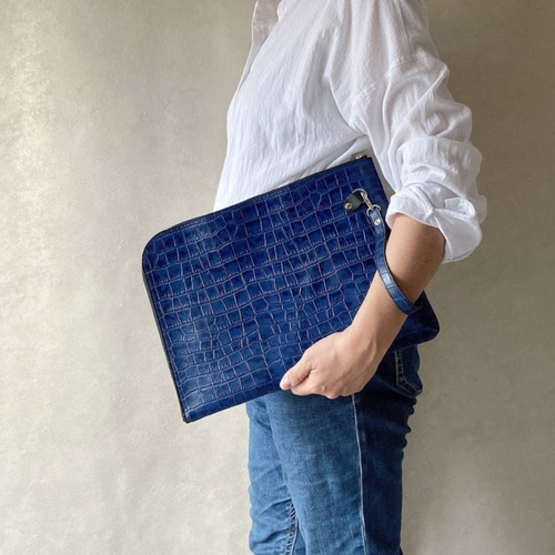 本革クラッチバッグ（Lサイズ）ブラック LOWEVE ロエベ レザー