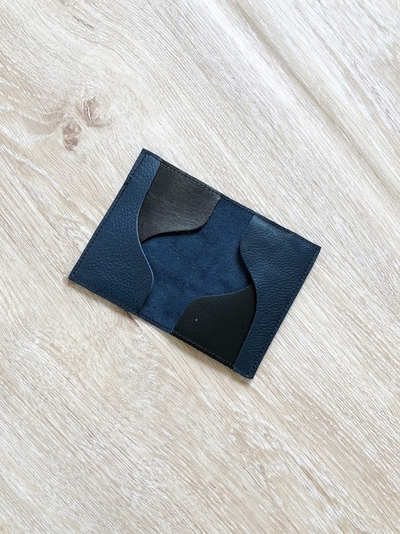 伝統の濃紺色 カードケース 牛革 ロイヤルネイビー 名刺入れ パスケース 『再販』 1枚目の画像