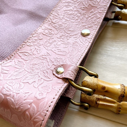 ペールカラー  Mサイズ トートバッグ 8号帆布 ラベンダー & 本革 花柄ローズ ピンク 2枚目の画像