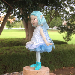 雨のしずくの妖精の人形 4枚目の画像