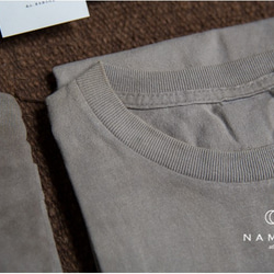 自然而然 | 灰色調 天然植物染 圓領T恤 男女同款 純棉質料春夏裝 Namsan Indigo草木染 第9張的照片