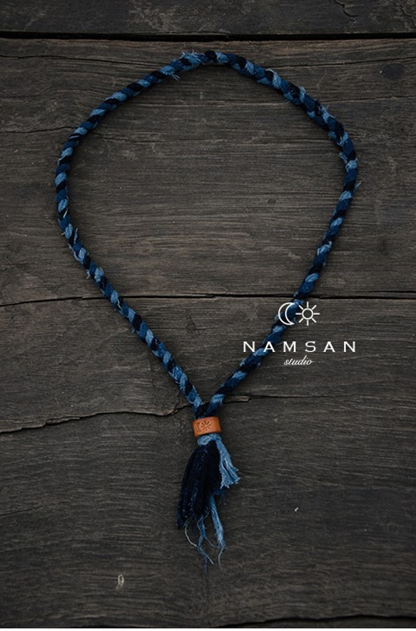 加治亜美|純粋な手作りの青い織りの編みこみロープネックレス、レザーバックルブルーのレトロな仏の手作りペンダント「NAMSAN I 9枚目の画像