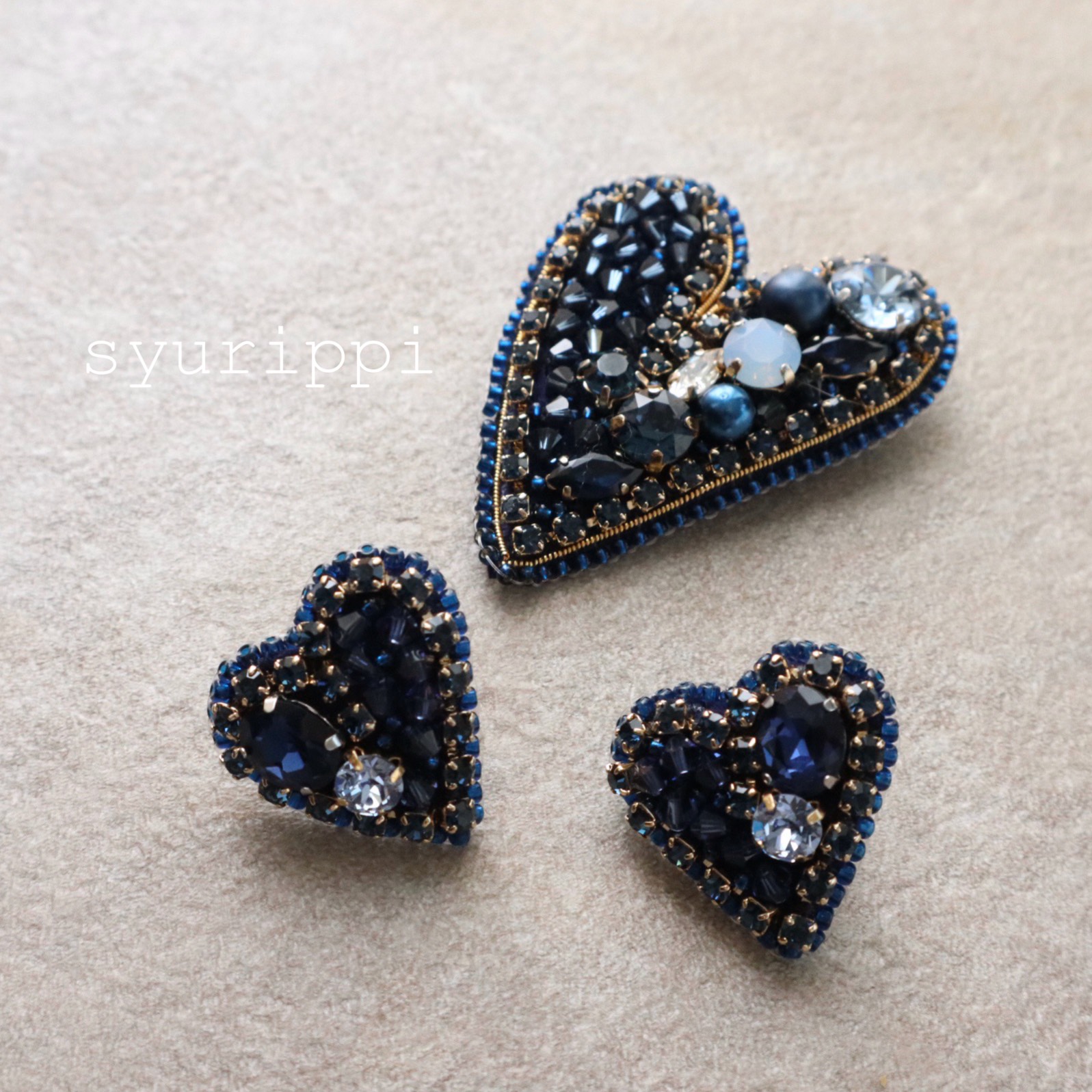 モンタナ　大人のハート・ビーズ刺繍ピアス・イヤリング