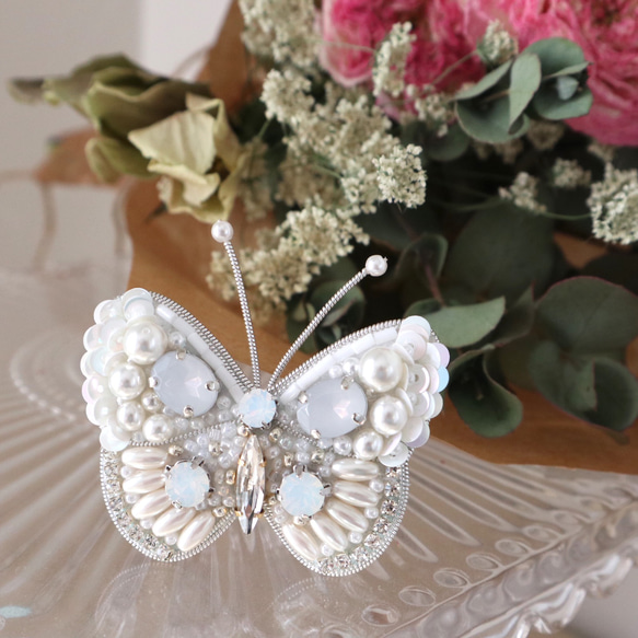 蝶々ビーズ刺繍ブローチNO.7 蝶々 ビーズ刺繍ブローチNO.7