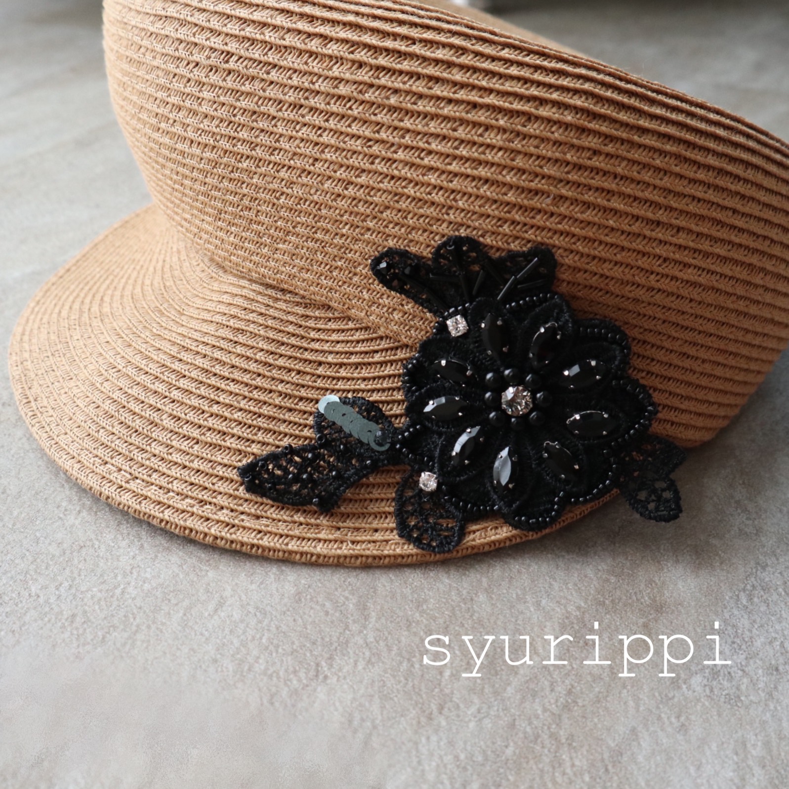 ブラックレースの帽子アクセサリー☆お花ビーズ刺繍ブローチ