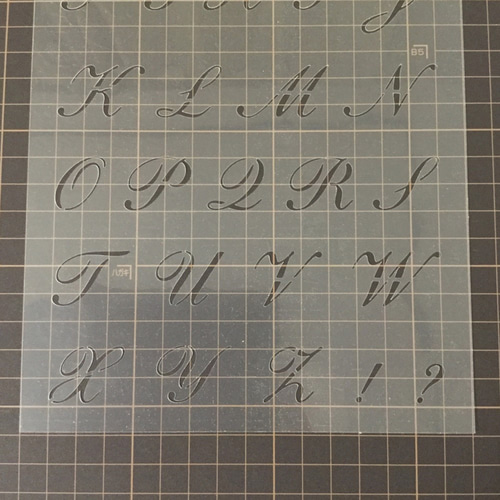 ☆書体8種類から選べる アルファベット大文字 文字サイズ縦2センチ基準