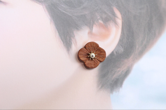 木雕木耳環&lt;罌粟花&gt;卡林樹 第2張的照片