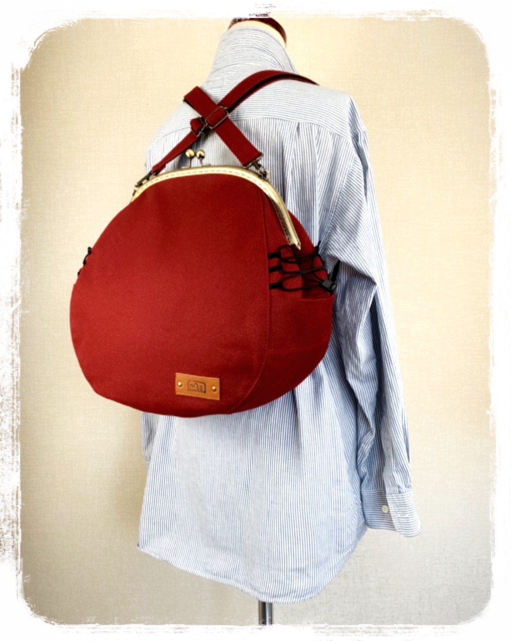 29.受注制作/送料込 青花柄25cmがま口リュック&ショルダー 背中