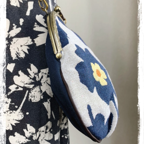 21.受注制作/送料込み 青花柄がま口ショルダーバッグ ショルダー