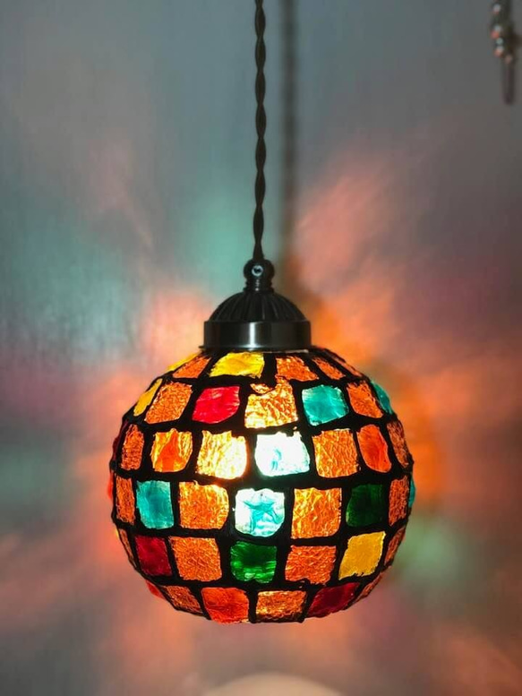 ペンダントライト 天井照明 モザイクガラス 手作り LED電球対応 4枚目の画像