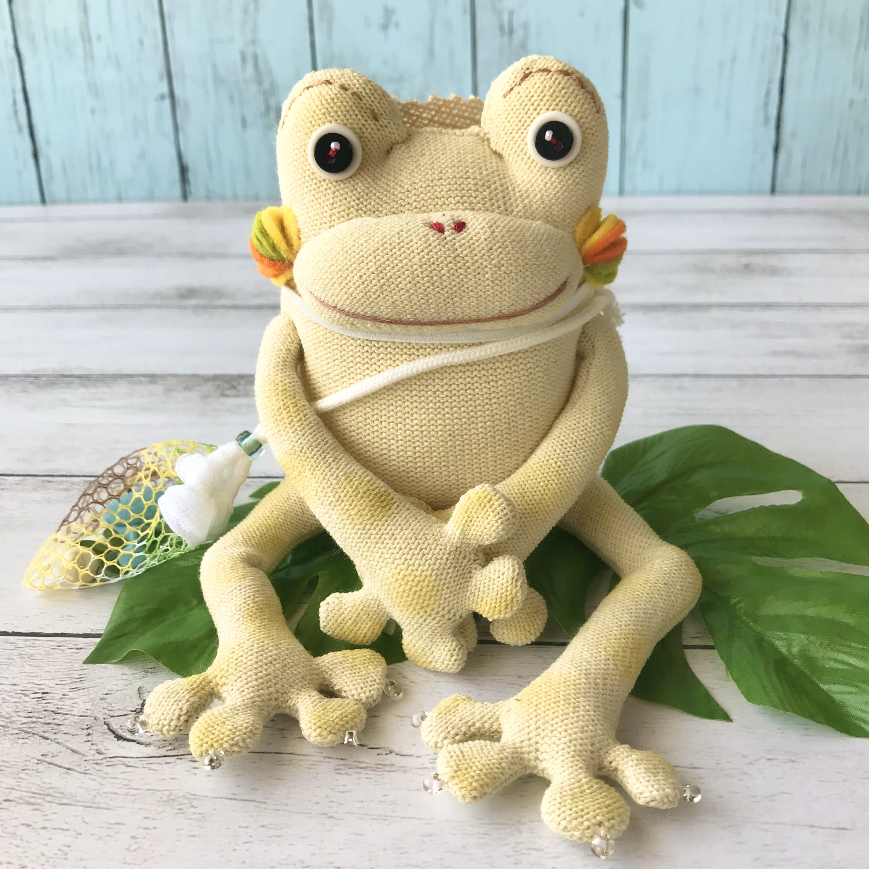 黄色い お出かけカエルくん〔帽子〕❗️靴下ぬいぐるみ