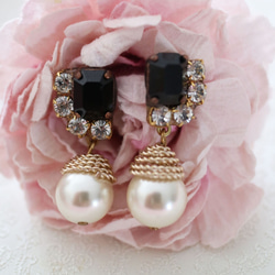 パリヴィンテージパールピアス　<  Classic Paris Vintage Pearl Pierce > 1枚目の画像