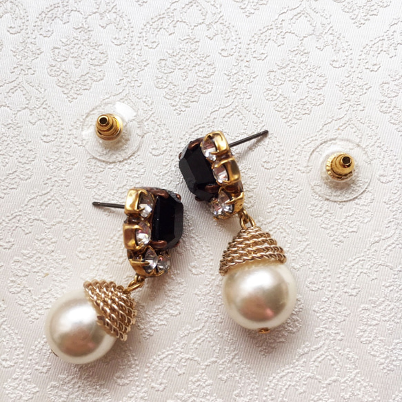 パリヴィンテージパールピアス　<  Classic Paris Vintage Pearl Pierce > 3枚目の画像