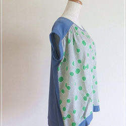 【sale!】grey×green* ちょうちょのCIELプルオーバー 6枚目の画像