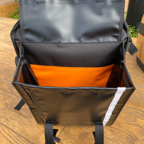 年末原価割れ在庫処分！オリーブ残り1です！防弾チョッキ素材で、日本