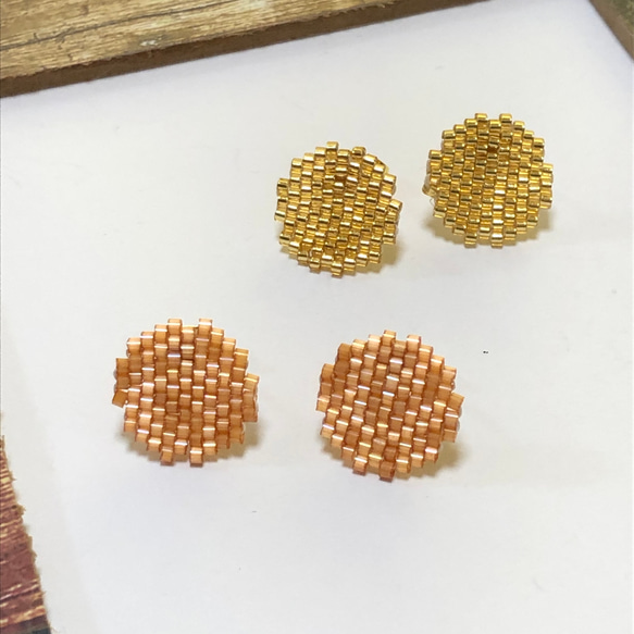 365 ハンドメイドピアス 丸デリカビーズ 2色 シンプル オレンジ  