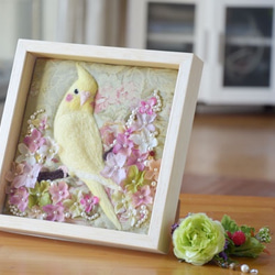 羊毛刺繍の額入りオカメインコちゃん 3枚目の画像