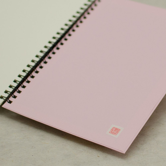 ＊カスタマイズ可　手刷り印刷・手製本のオーダーリングノートA5「ｈａｎａ：ピンク」 5枚目の画像