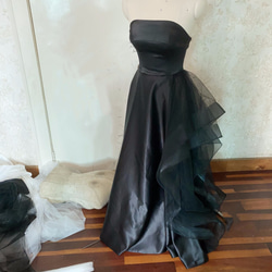 美品！ イブニングドレス 黒 ベアトップ ミニトレーン/短トレーン  