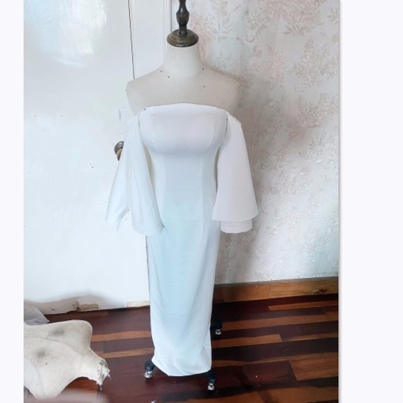高品質！ ウエディングドレス  ホワイト  オフショルダー  ロング   優雅なシルエット  細見えシルエット 1枚目の画像