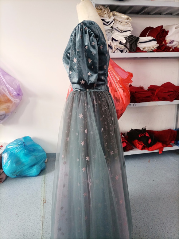 美品！ イブニングドレス ロング 高級ベロア エレガント サイズ調整可能の編み上げ式 細見えシルエット 3枚目の画像
