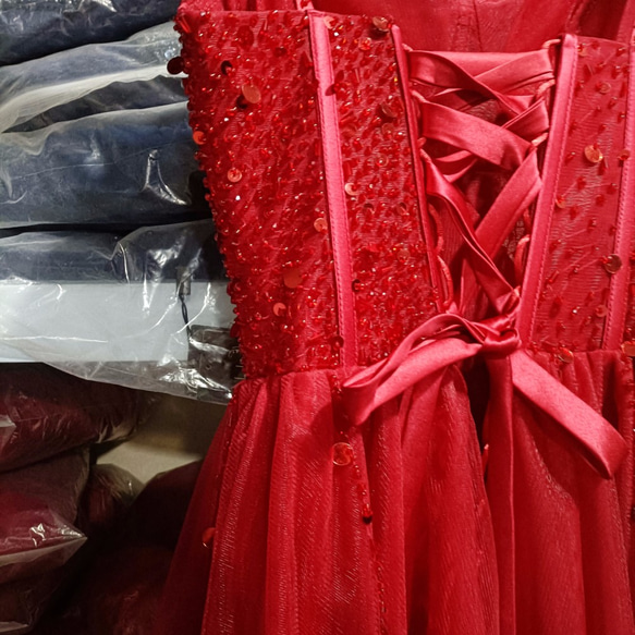 美品！ イブニングドレス 赤 キャミソール ロング 優雅なシルエット 細見えシルエット 4枚目の画像