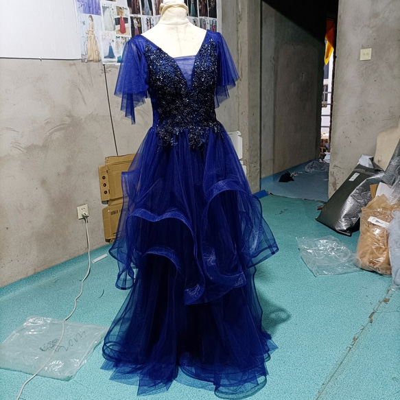 美品！ イブニングドレス 青/ブルー ロング Vネックドレス 細見え  