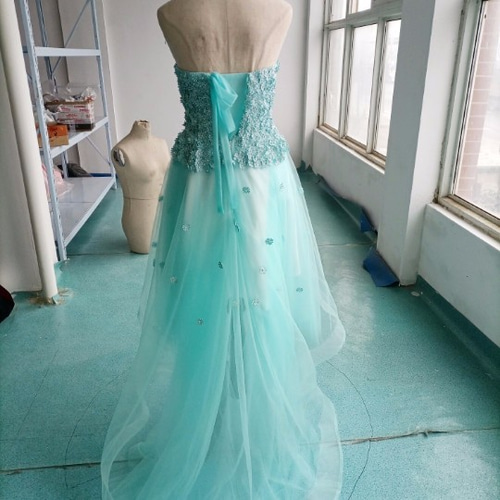高品質！パーティードレス カラードレス ブルーグリーン ベアトップ  