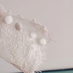 ウエディングドレス中に入れるボレロ　トップス　上品刺繍　くるみボタン　チャイナ襟 9枚目の画像