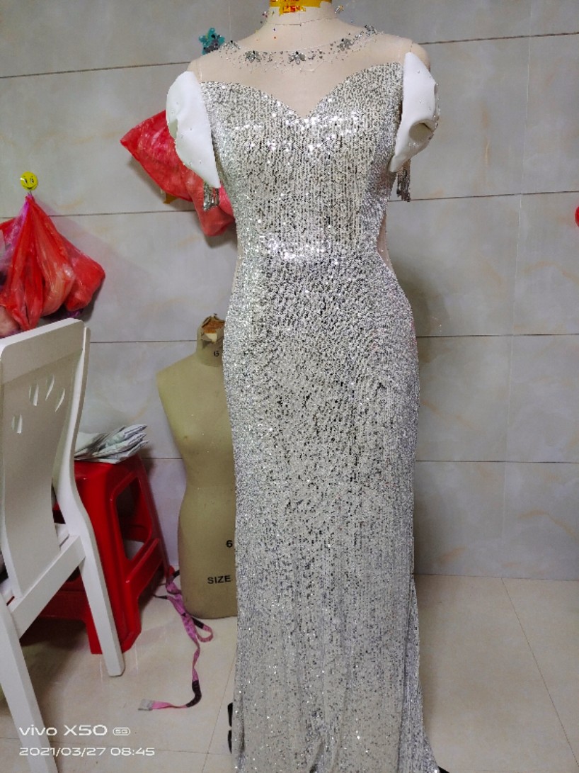 上品！ パーティードレス シャンパン色 マーメイドライン スパンコール エレガン 19,290円