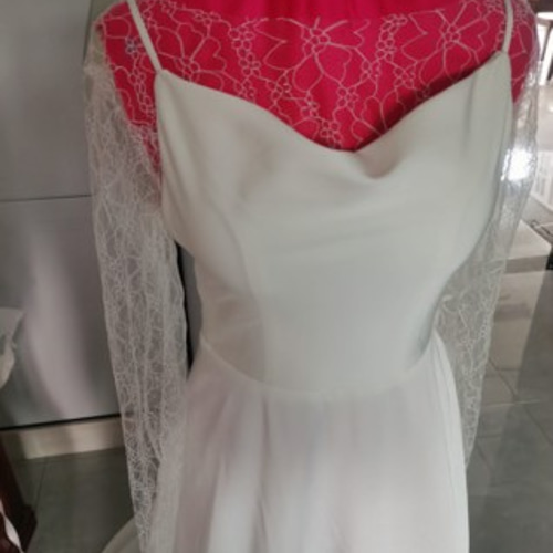 高品質！ ウエディングドレス ホワイト ショートトレーン ボレロ付き  