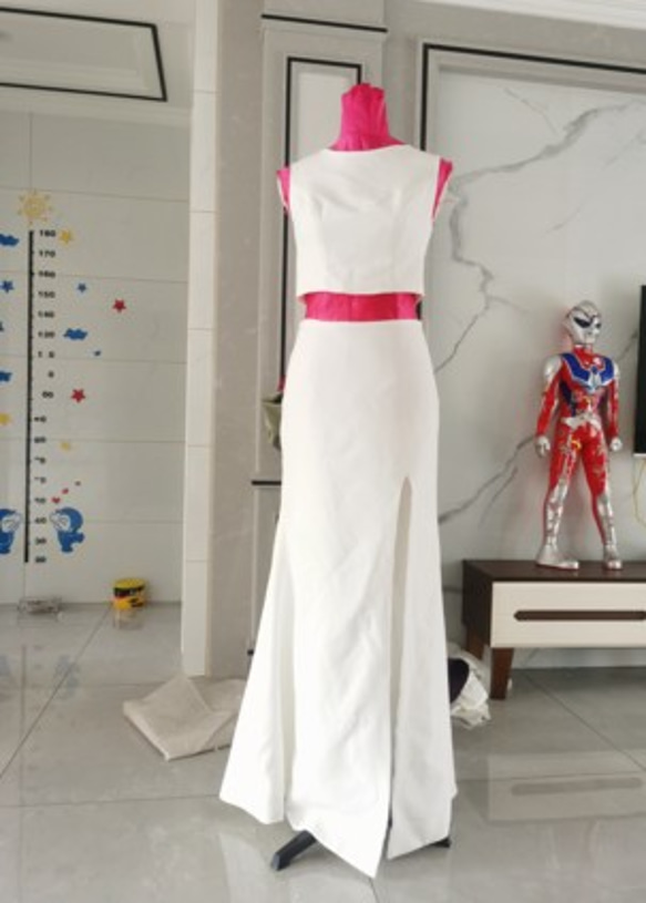 エレガント イブニングドレス ツーピース ホワイト ファスナー  ２点セット   細見えシルエット 1枚目の画像