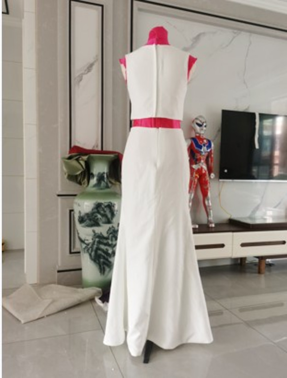 エレガント イブニングドレス ツーピース ホワイト ファスナー  ２点セット   細見えシルエット 2枚目の画像