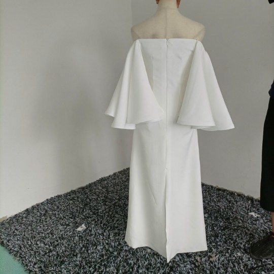 上品！ ウエディングドレス オフショルダー ロング フレア袖 抜群