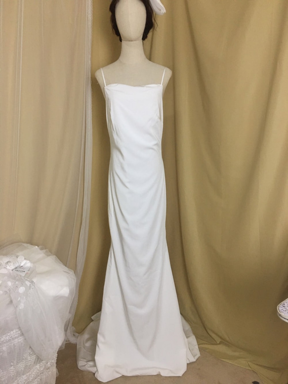 大人気上昇 ウエディングドレス 高級イタリアサテン トレーン キャミソール 二次会 1枚目の画像