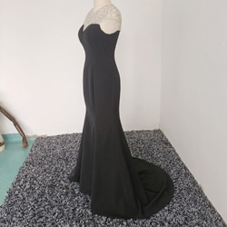 優雅的！晚禮服黑色美人魚線條優雅廓形長款連衣裙 第2張的照片