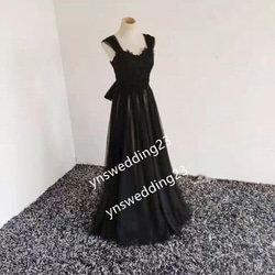 新品　未使用品　黒のレース切り替えAラインドレス セール】 レース切替フレアドレス （ドレス）｜GRACE