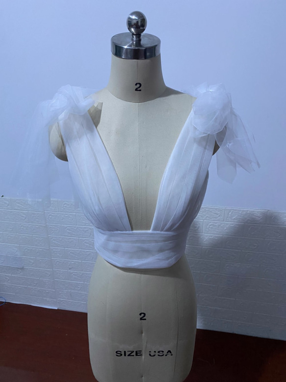 ウェディングドレス/ イブニングドレス 専用 ボレロ 着用方法多数 調整可能 1枚目の画像