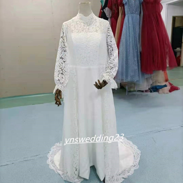 高品質！   ウエディングドレス   ホワイト  サテン   トレーン   シースルー袖  リボン 1枚目の画像