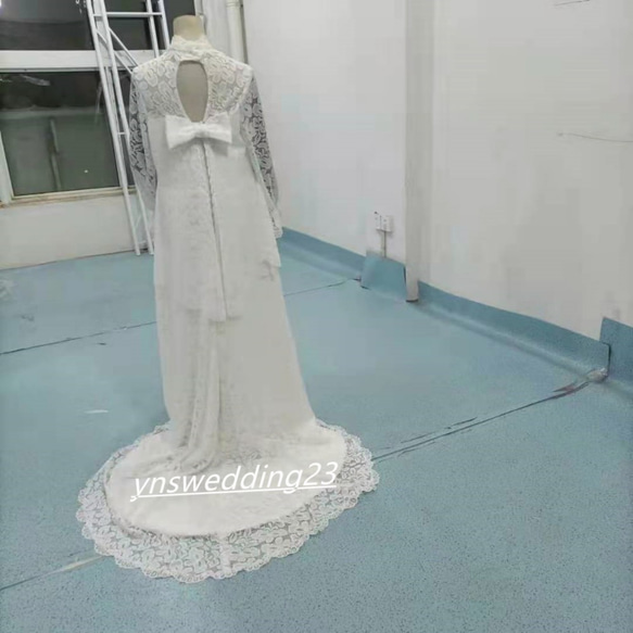 高品質！   ウエディングドレス   ホワイト  サテン   トレーン   シースルー袖  リボン 2枚目の画像