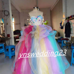 豪華！カラードレス レインボースカート ソフトチュール  ベアトップ プリンセスライン  結婚式/披露宴 1枚目の画像