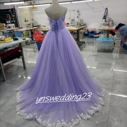 Purple/紫羅蘭色禮服3D立體蕾絲刺繡裸頂婚紗2ways禮服 第4張的照片